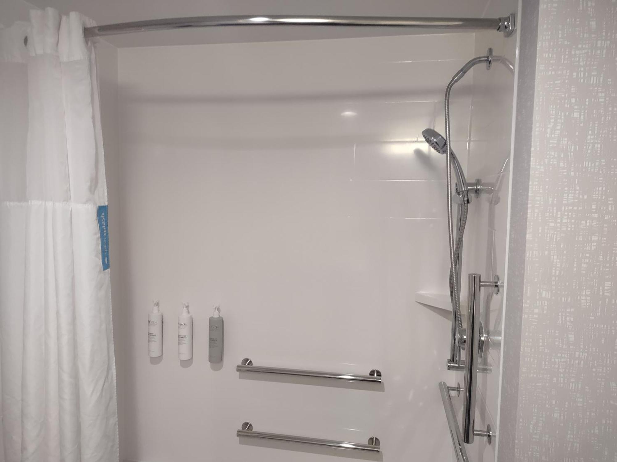 Hampton Inn & Suites Pittsburgh New Stanton Pa Экстерьер фото