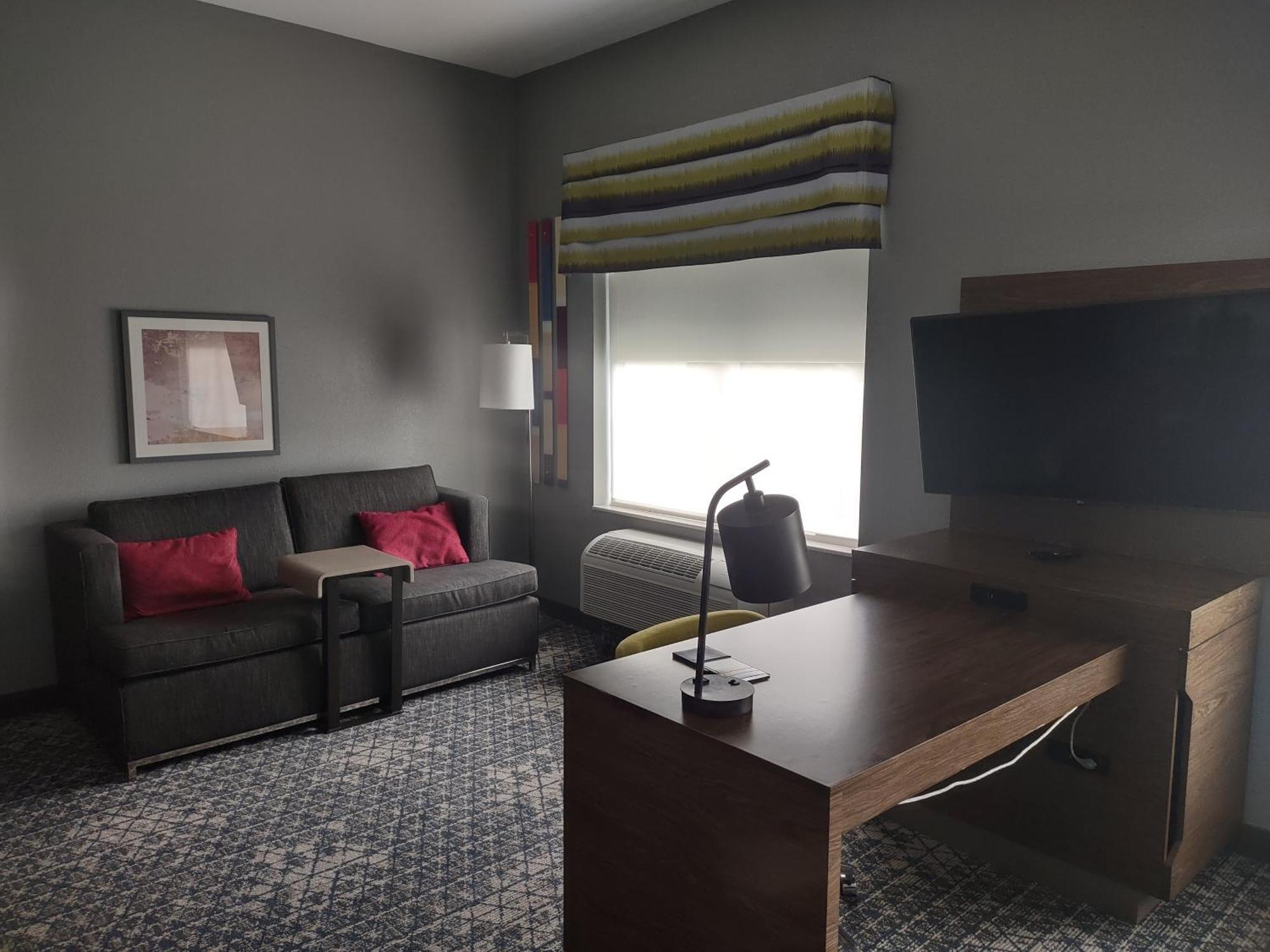 Hampton Inn & Suites Pittsburgh New Stanton Pa Экстерьер фото
